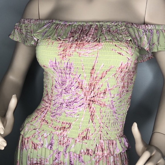 Off shoulder Maxi Dress - Picture 11 of 16